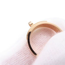 Load image into Gallery viewer, HERMES Kelly Ring Size PM/53/#13H109041B 00053 18K Pink Gold