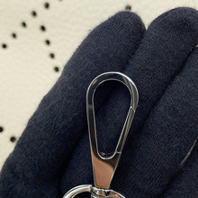 Load image into Gallery viewer, HERMES Evelyne 3 claim Taurillon Clemence Size 23