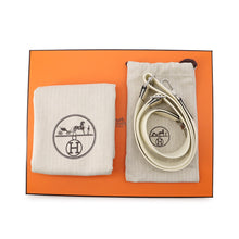 Load image into Gallery viewer, HERMES Evelyne 3 claim Taurillon Clemence Size 23