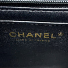 将图像加载到图库查看器中,CHANEL Chocolate Bar Mini Flap Chain Shoulder Bag BlackAS3744 Lambskin Size Mini