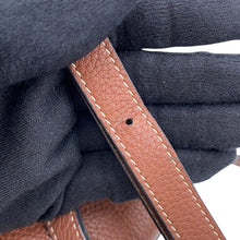 将图像加载到图库查看器中,BURBERRY Robin TB Logo Shoulder Bag Brown8032896 Leather