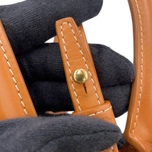 Load image into Gallery viewer, CELINE Vertical hippopotamus Natural/Tan193302BNZ.02NT Canvas Leather Size Mini