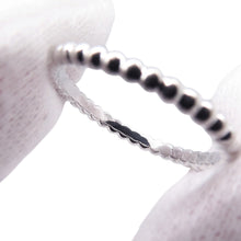 Load image into Gallery viewer, Van Cleef & Arpels Perle Gold Pearl Ring Small model Size Small/54/#14VCARPJME54/VCARPJME00 18K White Gold