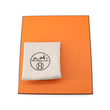 Load image into Gallery viewer, HERMES Neo Garden Craie Negonda Leather Size 23