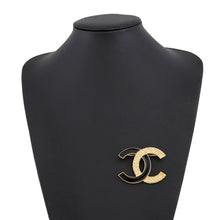 Load image into Gallery viewer, CHANEL CC Logo Brooch Black/GoldABC957 Metal Enamel