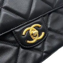 将图像加载到图库查看器中,CHANEL Matelasse Small Flap Chain Shoulder Bag BlackAS3205 Lambskin Size 20