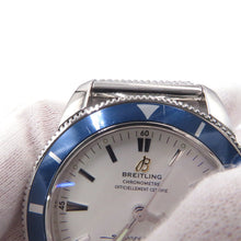 Load image into Gallery viewer, BREITLING Superocean Heritage 42 Stainless Steel Silver DialA1732116/G717