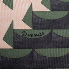 Load image into Gallery viewer, HERMES Carre Portrait of a Buckle Size 45 Khaki/Corail/Beige Silk100%