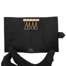 Load image into Gallery viewer, HERMES Bearn Quadruple Key Case Black Chevre Myzore Goatskin