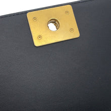 Load image into Gallery viewer, CHANEL Boy Chanel BlackA67086 Caviar Leather Size 25