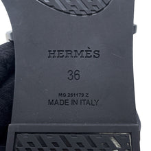 Load image into Gallery viewer, HERMES Mykonos Sandals Black Rubber Size 36
