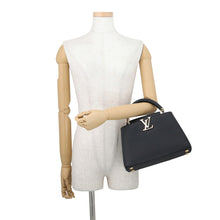 Load image into Gallery viewer, LOUIS VUITTON Capucines Noir/Pearl WhiteM29602 Taurillon Leather Size BB