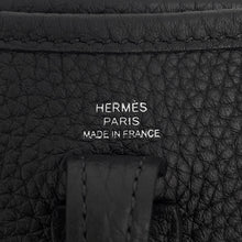 Load image into Gallery viewer, HERMES Evelyne Long Black Taurillon Clemence Size TPM