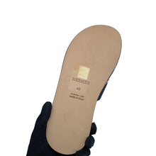 Load image into Gallery viewer, HERMES Izmir Sandals Marine Epsom Size 40