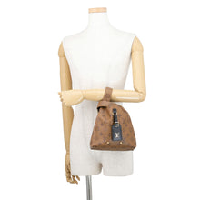 Load image into Gallery viewer, LOUIS VUITTON Atlantis BrownM46816 Monogram Reverse Canvas Size BB