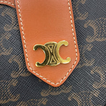 将图像加载到图库查看器中,CELINE Triomphe Heart Tambour Shoulder Bag Tan198212BZJ.04LU PVC Leather