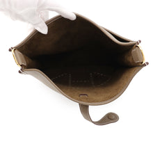 Load image into Gallery viewer, HERMES Evelyne3 Etoupe Taurillon Clemence Size PM