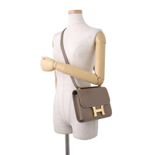 Load image into Gallery viewer, HERMES Constance Miroir Etoupe Epsom Size 24