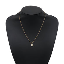 Load image into Gallery viewer, Van Cleef & Arpels Sweet Alhambra PendantVCARF69100 18K Yellow Gold
