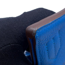 Load image into Gallery viewer, HERMES Jypsiere Blue Hydra Taurillon Clemence Size 34