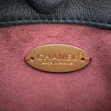 Load image into Gallery viewer, CHANEL CC Logo Matelasse Waist Bag Black Leather Tweed