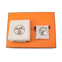 Load image into Gallery viewer, HERMES Picotin Lock Black Taurillon Clemence Size PM