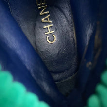 将图像加载到图库查看器中,CHANEL CC Logo Combat Boots Navy/GreenG36536 Suede leather Size 37 1/2 C