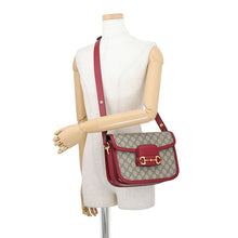 Load image into Gallery viewer, GUCCI Horsebit 1955 Shoulder Bag Beige/Red602204 GG Supreme Size Medium