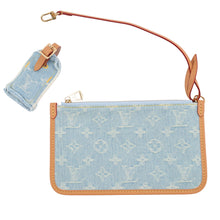将图像加载到图库查看器中,LOUIS VUITTON Carryall NM Sky BlueDenimM11462 Monogram Denim Size PM