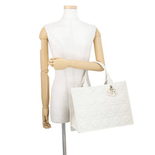 Load image into Gallery viewer, Dior Macrocannage Book Tote Latte WhiteM1324OWHP_M030 Calf Leather Size Medium