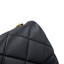 将图像加载到图库查看器中,CHANEL Matelasse Mini Flapback BlackAS4868 Lambskin