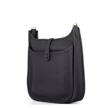 Load image into Gallery viewer, HERMES Evelyne 3 Caban Taurillon Clemence Size PM