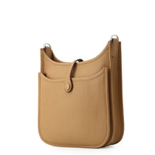 Load image into Gallery viewer, HERMES Evelyne3 Biscuit Taurillon Clemence Size 23