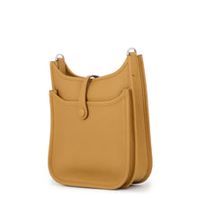 Load image into Gallery viewer, HERMES Evelyne3 Sesame Taurillon Clemence Size 23