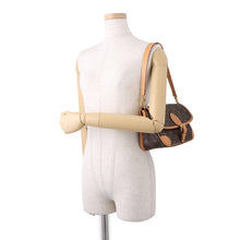 将图像加载到图库查看器中,LOUIS VUITTON Diane NM FuchsiaM46049 Monogram Size PM