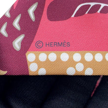 Load image into Gallery viewer, HERMES Twilly Fantasia d'Etriers Fantaisie d'Etriers Rosevif/Prune/Beige Silk100%