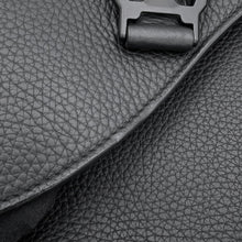将图像加载到图库查看器中,Dior Pillow Saddlebag Black Leather