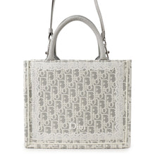 将图像加载到图库查看器中,Dior Book Tote Oblique Embroidery & Lace Latte White/GrayM1404PEHT_M074 Canvas Size Small