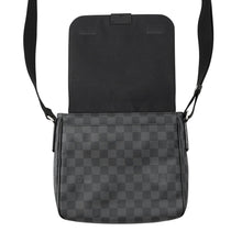 将图像加载到图库查看器中,LOUIS VUITTON District NoirN41260 Damier Graphite Size PM