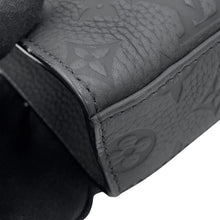 将图像加载到图库查看器中,LOUIS VUITTON Sac Plat NoirM21884 Monogram・Taurillon