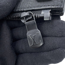 Load image into Gallery viewer, LOUIS VUITTON Sac Plat NoirM21884 Monogram・Taurillon