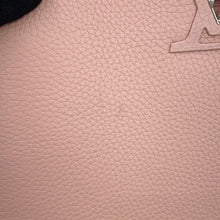 将图像加载到图库查看器中,LOUIS VUITTON Capucines MagnoliaM42258 Taurillon Leather Size MM