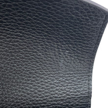 Load image into Gallery viewer, LOUIS VUITTON Capucines NoirM48864 Taurillon Leather Size MM