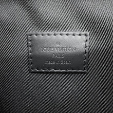 将图像加载到图库查看器中,LOUIS VUITTON LV Aerogram Pilot Wearable Wallet NoirM83563 Leather LV Aerogram
