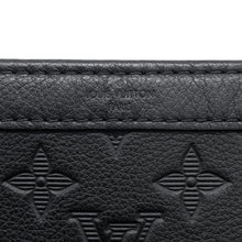 将图像加载到图库查看器中,LOUIS VUITTON Gaston Wearable Wallet NoirM81115 Monogram Shadow