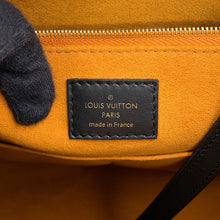 Load image into Gallery viewer, LOUIS VUITTON Onthego NoirM44925 Monogram Empreinte Leather Size GM