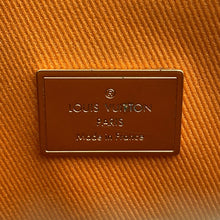 Load image into Gallery viewer, LOUIS VUITTON Alma BlancM51904 Monogram Vernis Leather Monogram Size BB