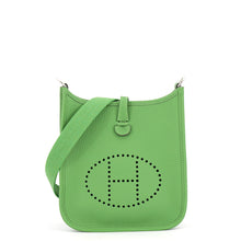 Load image into Gallery viewer, HERMES Evelyne Long Amazon Vert Yucca Taurillon Clemence Size TPM