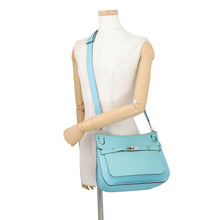 Load image into Gallery viewer, HERMES Jypsiere Blue Atoll Taurillon Clemence Swift Leather Size 28