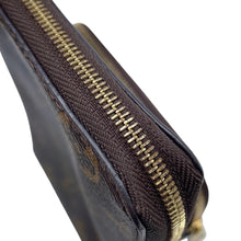 Load image into Gallery viewer, LOUIS VUITTON Utility Crossbody BrownM80746 Monogram